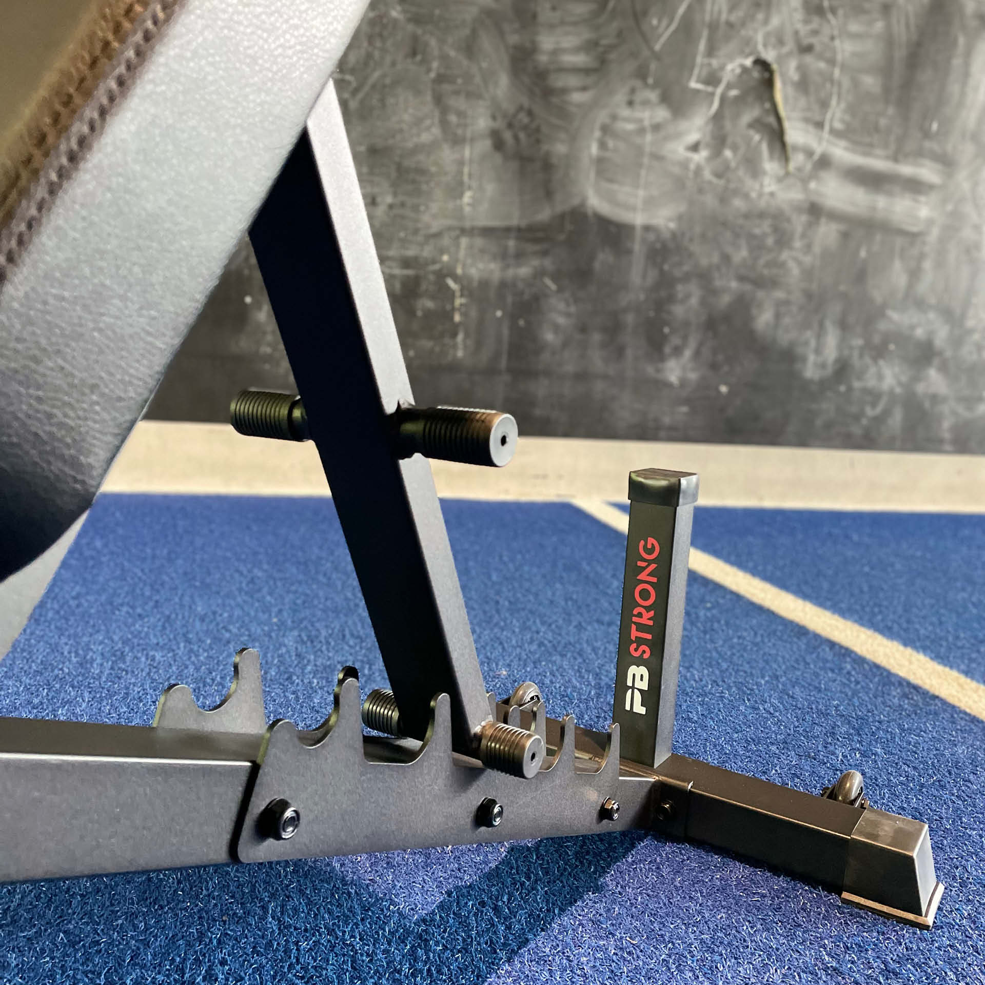 Banc de musculation réglable PB Strong